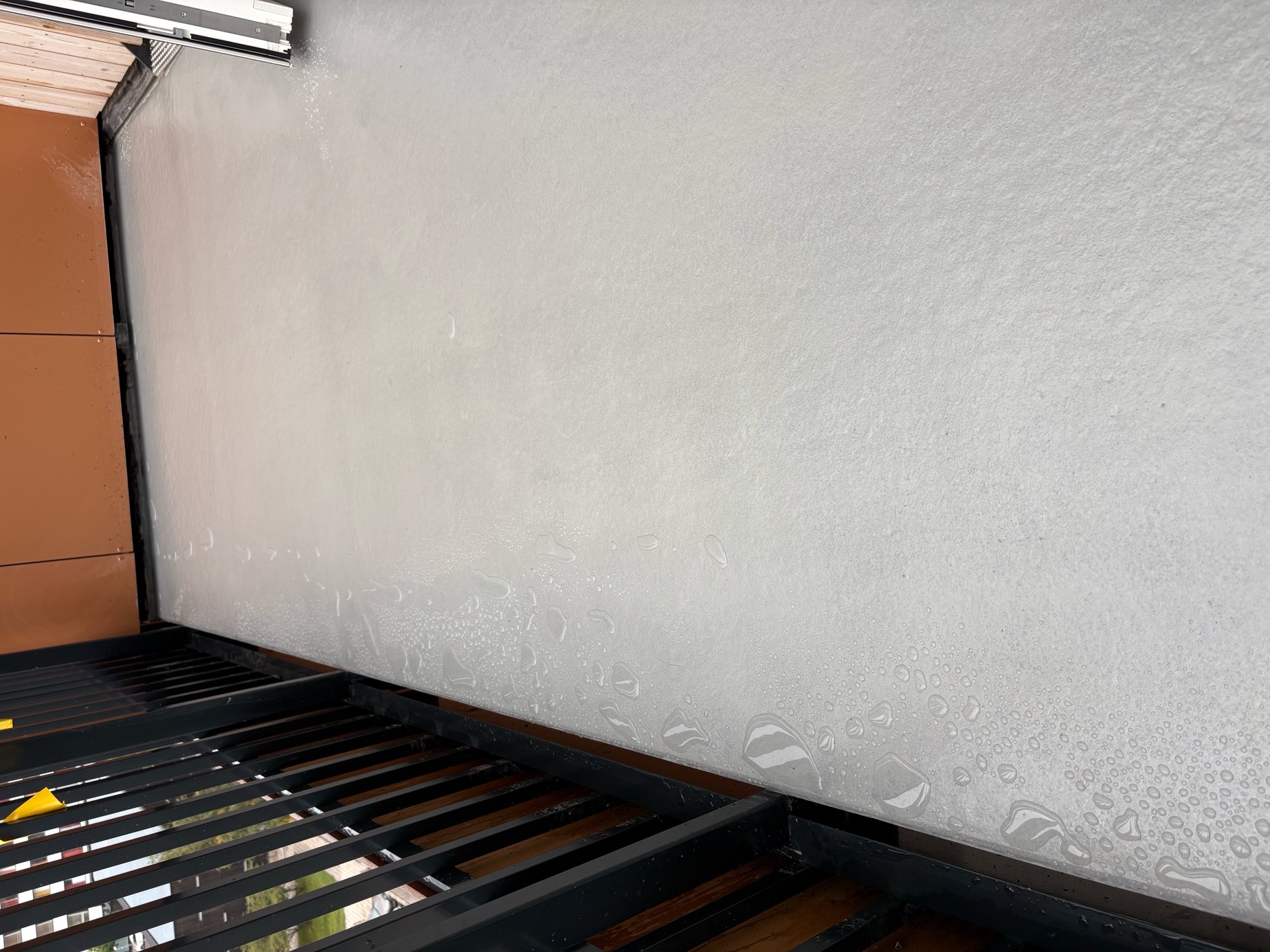 Detaljbild på UQESH® TAP-ytan hos Klövern